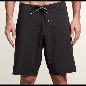 Volcom: Lido Solid Mod BLK